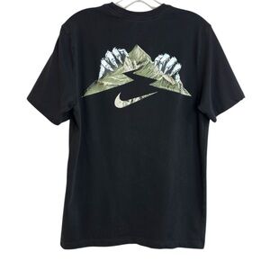Nike Trail Dri-FIT Graphic Tee Black Men’s Size M